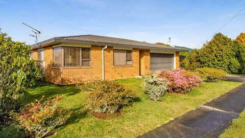 14 Hamlet Street, Stratford