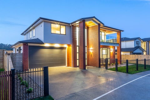 9 David Rogers Lane, Swanson, Auckland