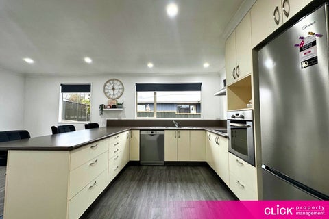 31 Waldron Crescent, Green Island, Dunedin