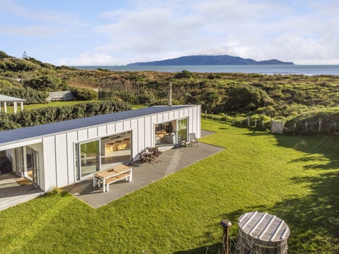 41 Marram Way, Peka Peka, Waikanae