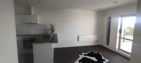 13E/71 Spencer Road, Oteha, Auckland