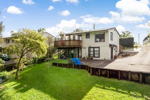 49 Pupuke Road, Birkenhead, Auckland