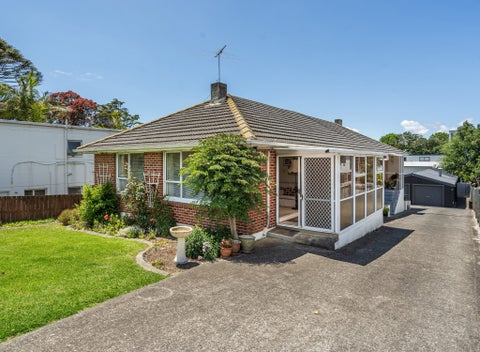 1/2 Willcott Street, Mount Albert, Auckland
