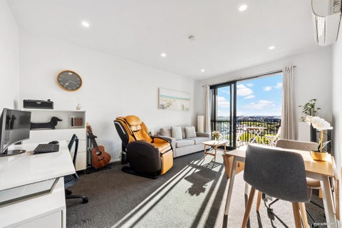 204/1 Sidney Wallingford Way, Hobsonville, Auckland