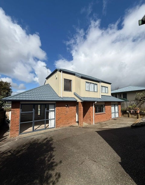 54 Ridge Road, Howick, Auckland