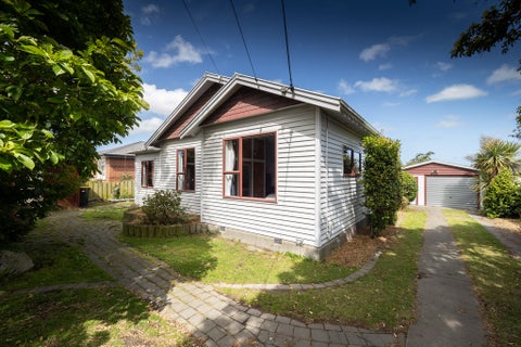 74 Cambridge Street, Hampstead, Ashburton