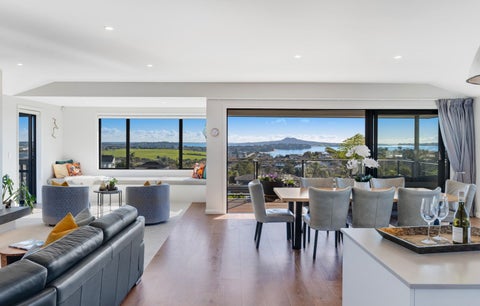 138 Bleakhouse Road, Mellons Bay, Manukau City, Auckland