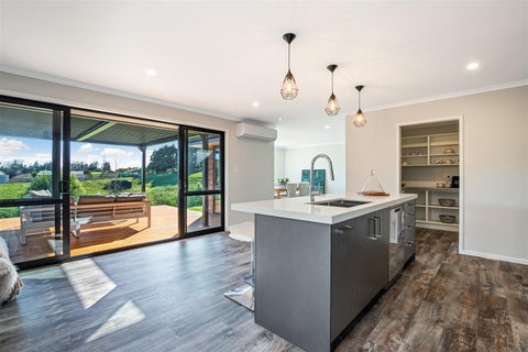 5 Don Mackinnon Way, Hunua, Hunua