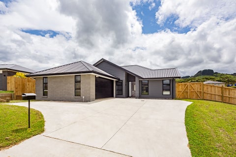11 Helenvale Crescent, Pokeno