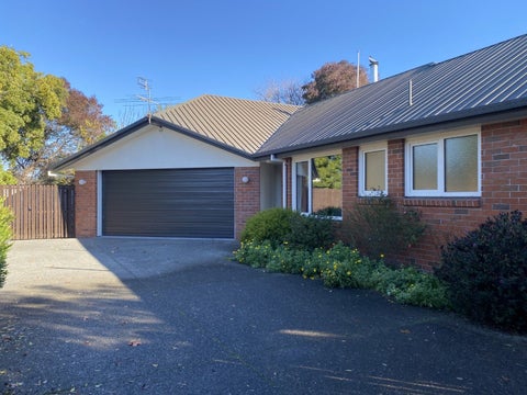 10 Millstream Drive, Lincoln, Lincoln