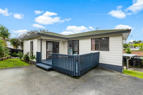 59F Triangle Road, Massey, Auckland