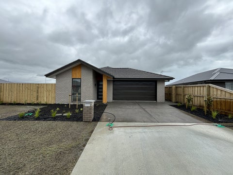 18 Borland Street, Woodend, Woodend