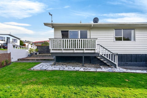 4A Cedar Street, Maungaraki, Lower Hutt