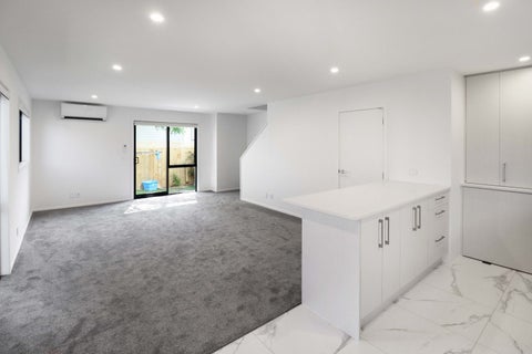 1/4 Collingwood Street, Waterloo, Lower Hutt