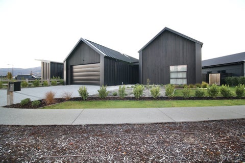 9 Blondie Drive, Cromwell, Cromwell
