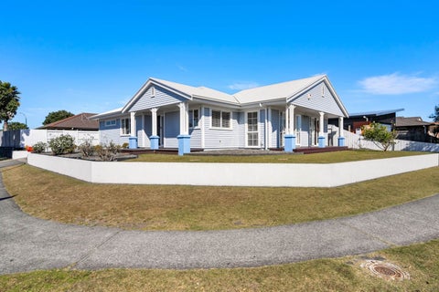 2 Sarah Place, Papamoa Beach, Papamoa