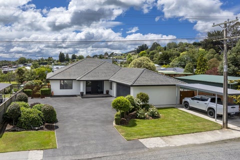 11 North Foreland Street, Waihola, Milton
