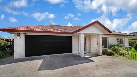 2/5 Bowscale Place, Northpark, Auckland