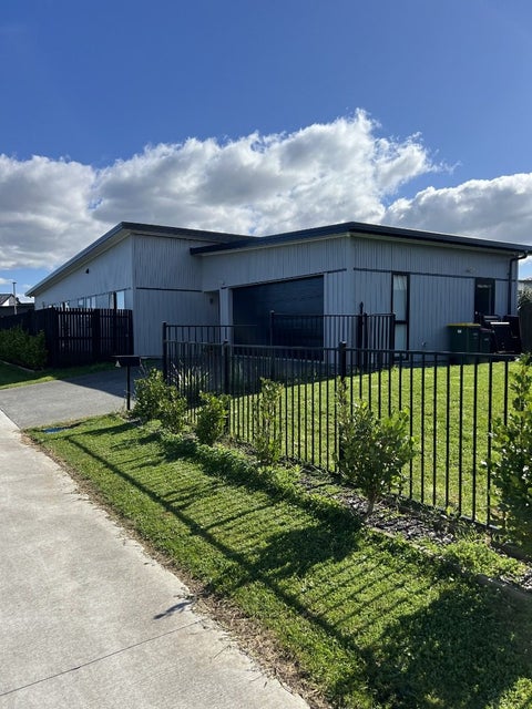 121 Battalion Drive, Papakura, Papakura