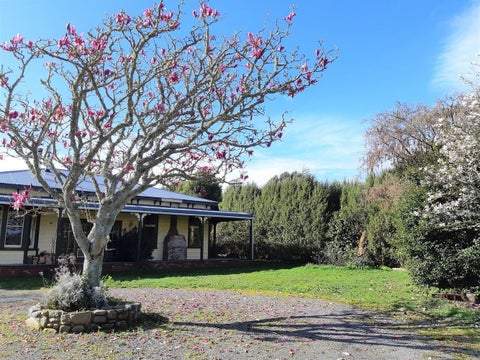 8 Muhunoa West Road, Ohau, Levin