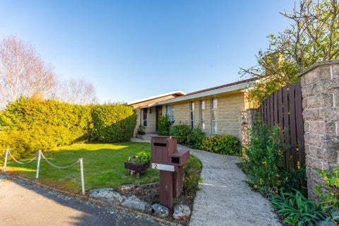 2 Oxford Street, Holmes Hill, Oamaru