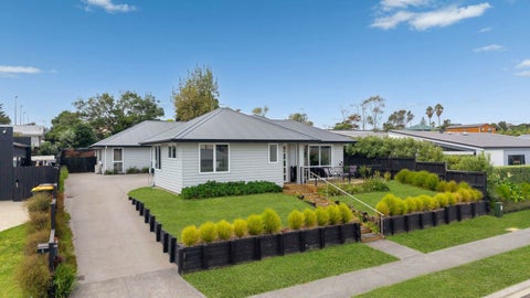 8 Seventh View Avenue, Beachlands, Auckland