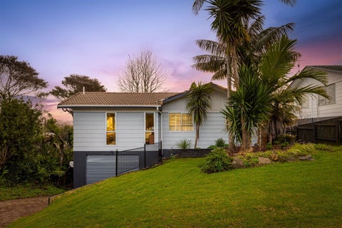 49 Redwood Drive, Massey, Auckland