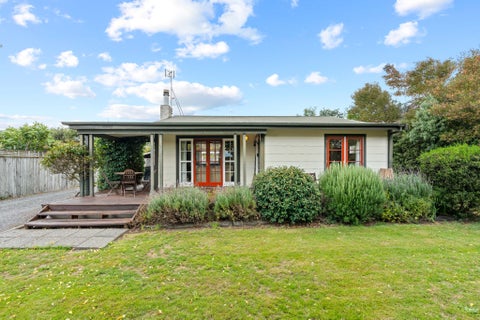 52 Princess Street, Martinborough