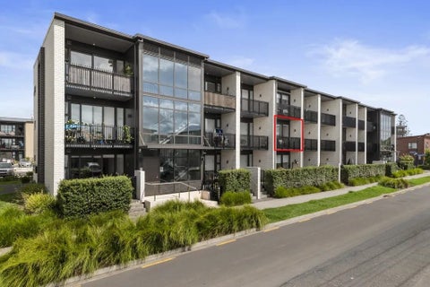 104/0 Fraser Avenue, Northcote, Auckland