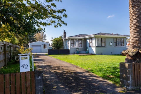 42 Tararua Street, Pahiatua