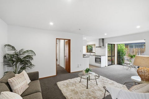 6/4 Broadbent Street, Riccarton, Christchurch