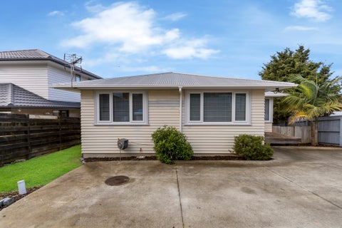 21A Glenview Road, Glen Eden, Auckland