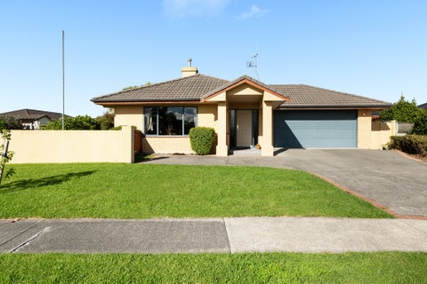 6 Elderton Avenue, Pyes Pa, Tauranga