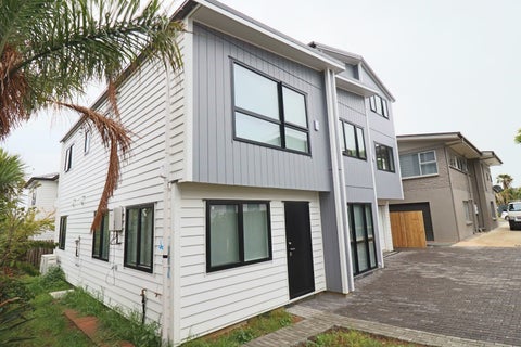 14B Gulf Crest, Bucklands Beach, Manukau City, Auckland