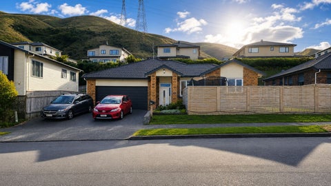 73 Amesbury Drive, Churton Park, Wellington