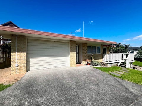 58B Edgewater Parade, Waiuku, Waiuku