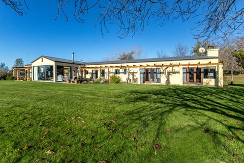 32 Gladstone Road, Hadlow, Timaru