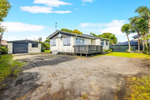 19 Adel Place, Weymouth, Auckland
