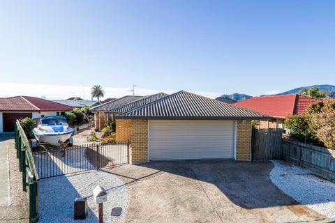 24 Coleridge Place, Stoke, Nelson