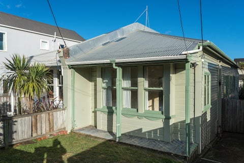 25 Trent Street, Island Bay, Wellington
