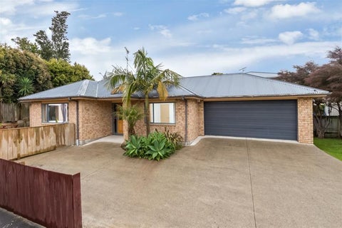 2/43 Union Road, Howick, Auckland
