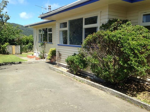 4A Thurleigh Grove, Karori, Wellington