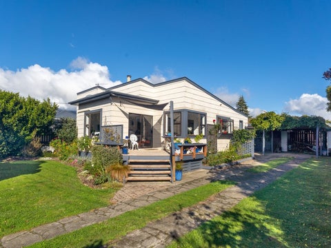 1/14 Newall Avenue, Stoke, Nelson