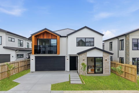 6 Pukeko Road, HOBSONVILLE