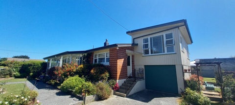 1 Morton Street, Tuatapere, Tuatapere