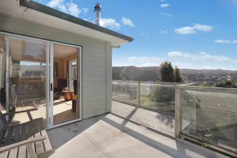 16 Bristol Street, Island Bay, Wellington