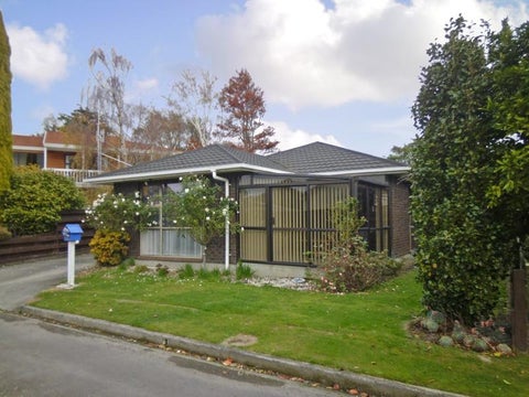 6 HUHANA COURT, HOKOWHITU, PALMERSTON NORTH