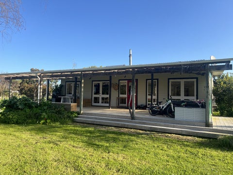 92 Rahui Road, Otaki