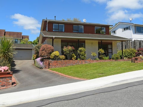 14 Tapestry Grove, Silverstream, Upper Hutt