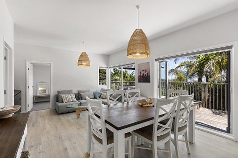 9 Giles Road, Ostend, Waiheke Island
